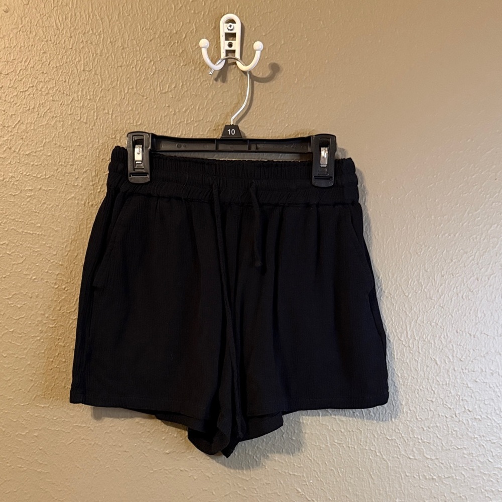 Garage Women's Black Athletic Shorts